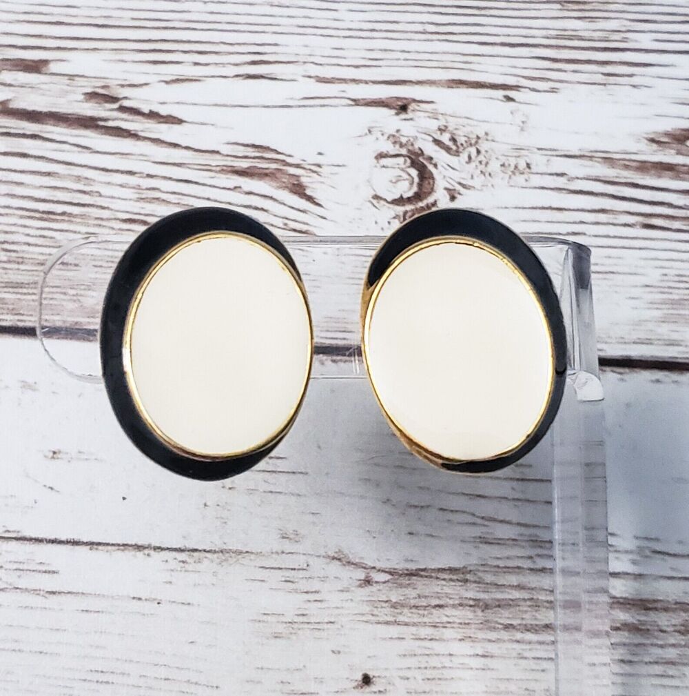 Vintage Clip On Earrings Cream & Black Oval 1 & 1/8" Statement